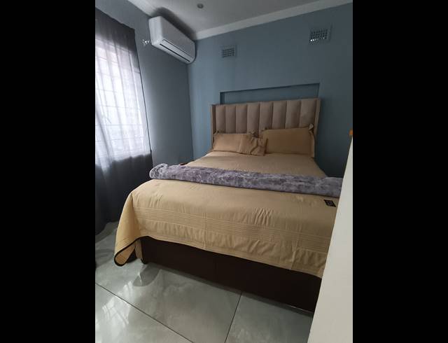 4 BEDROOM FREEHOLD FOR SALE IN GLENMORE